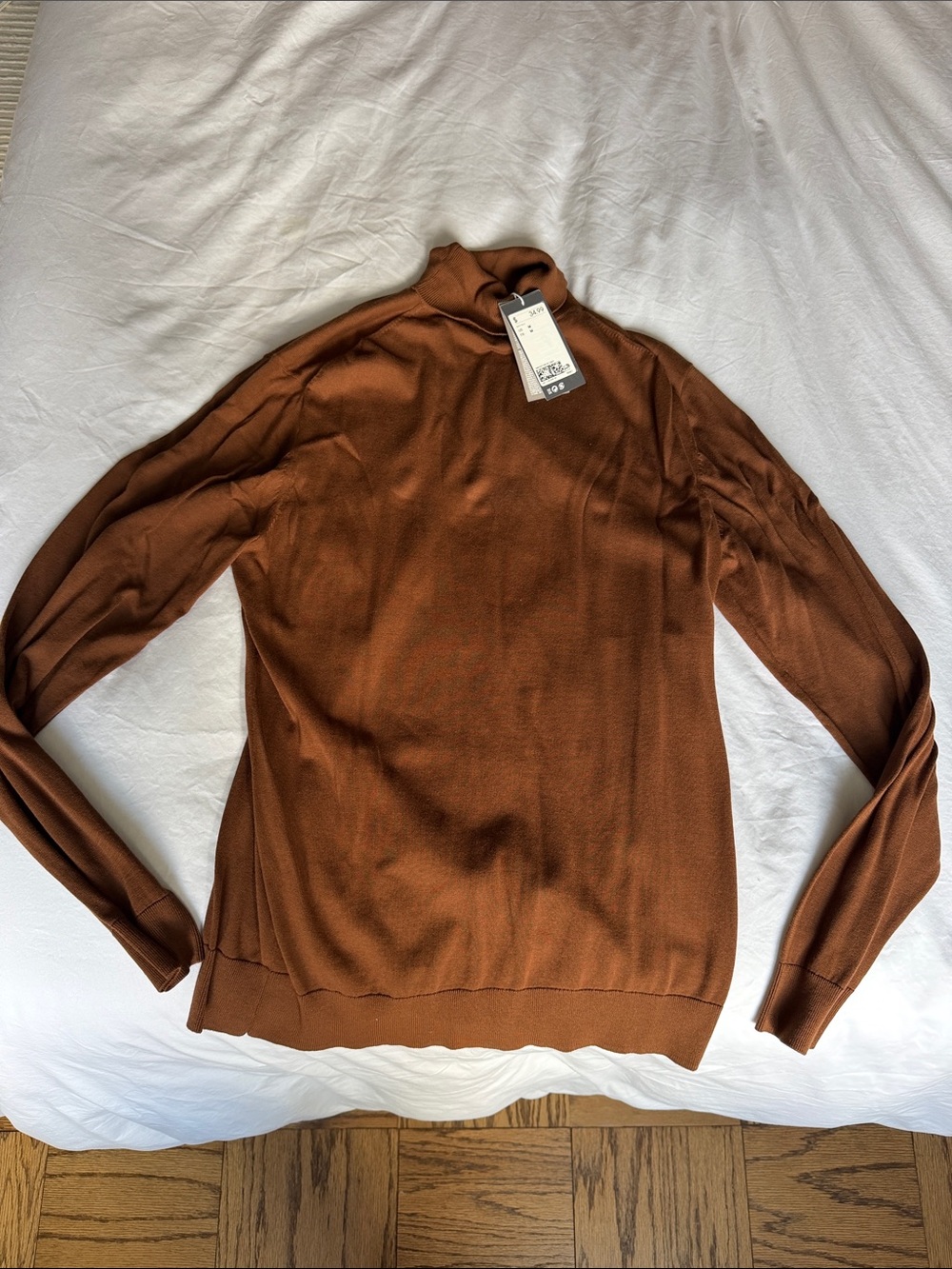 H&M Men's Rust Brown Turtleneck Sweater